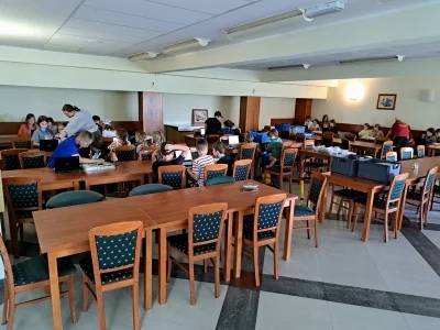 0 2zajecia z konstruowania i programowania robotow